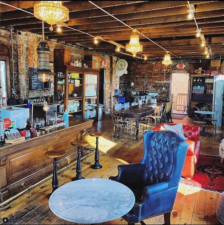 Upscale Apartments in Downtown Detroit Elton Park Corktown Apartments